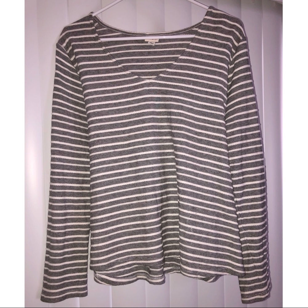 Long Sleeved Blouse 👑